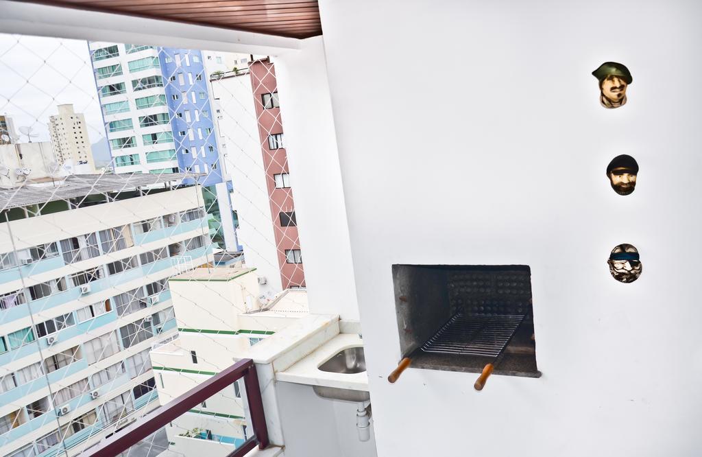 Aptos Praia Central Omega B Balneário Camboriú Екстериор снимка